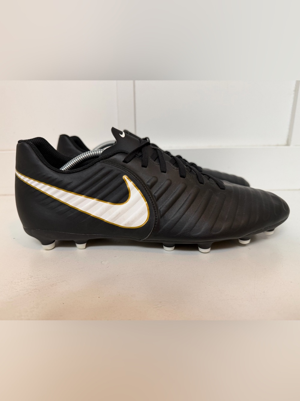 Nike Tiempo Rio IV FG Black & White 897759 002 Mens Size 13 Soccer Cleats